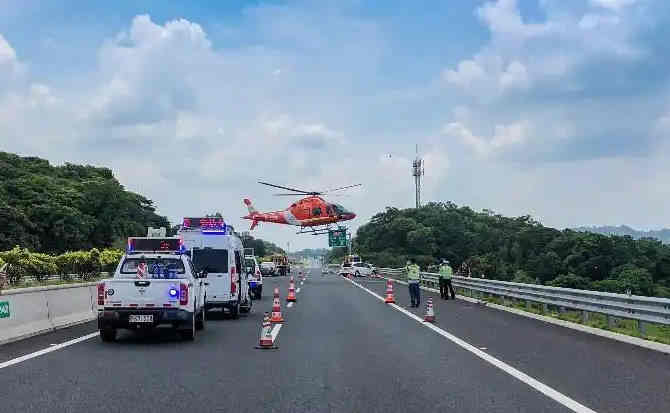 莱阳高速公路汽车救援案例